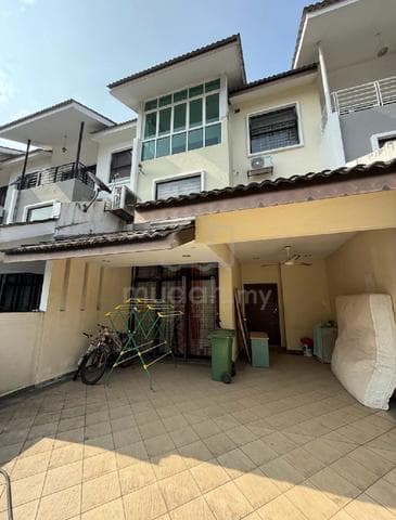 Meadow Lake — 3-Storey Terrace, Sg Besi
