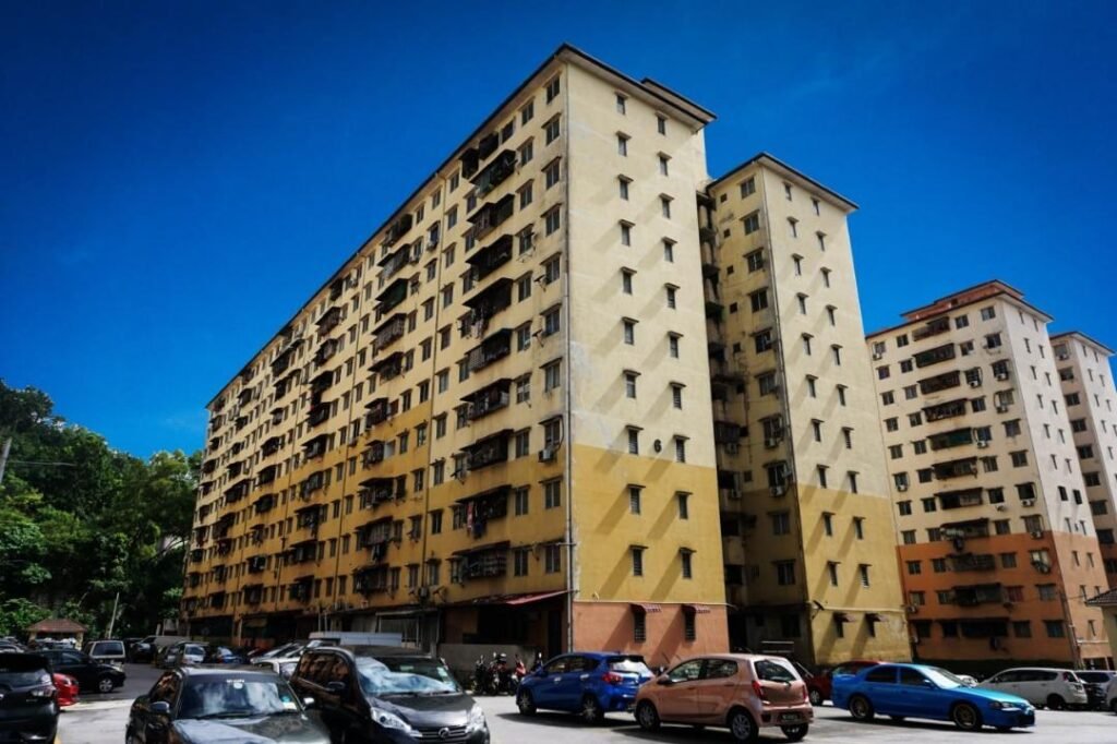 Desa Satu Apartment