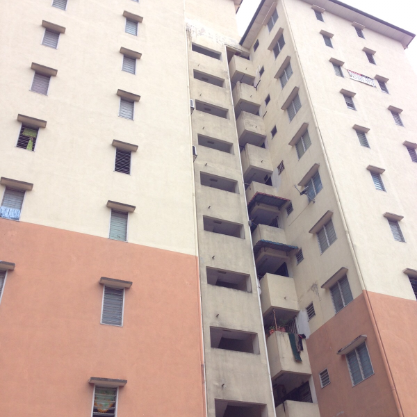 Desa Satu Apartment