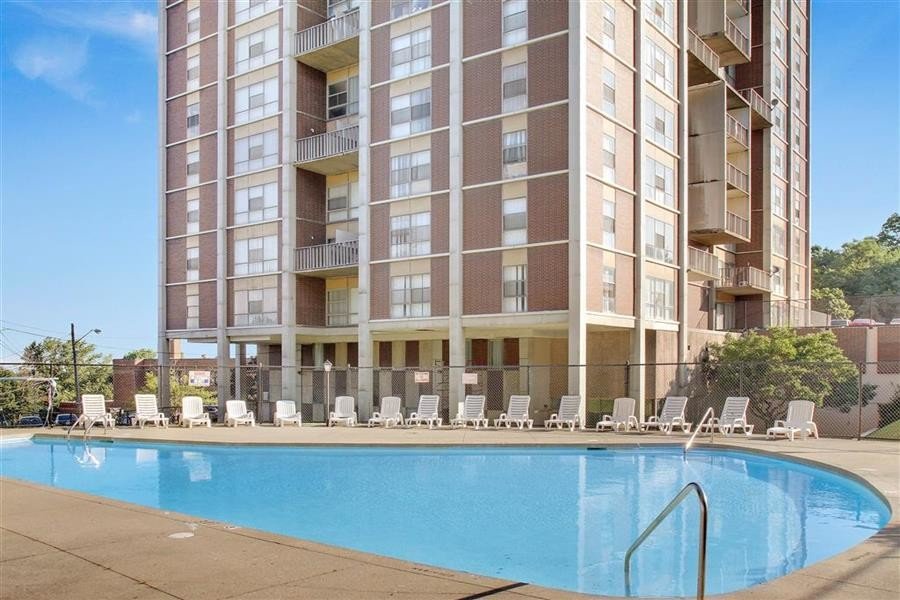 Crystal Tower Apartment