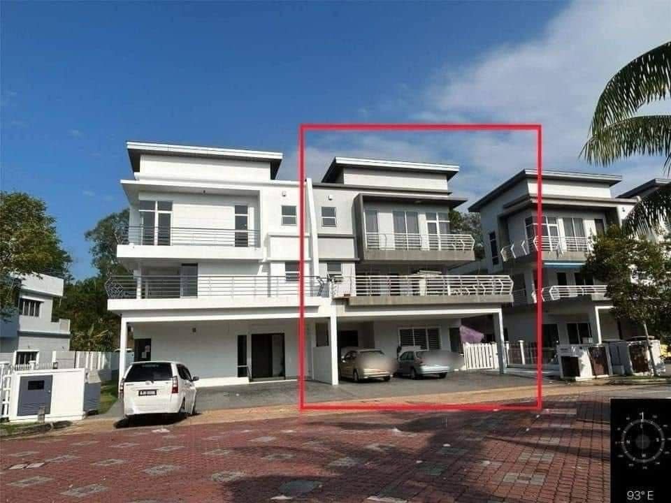 Perdana Lakeview East
