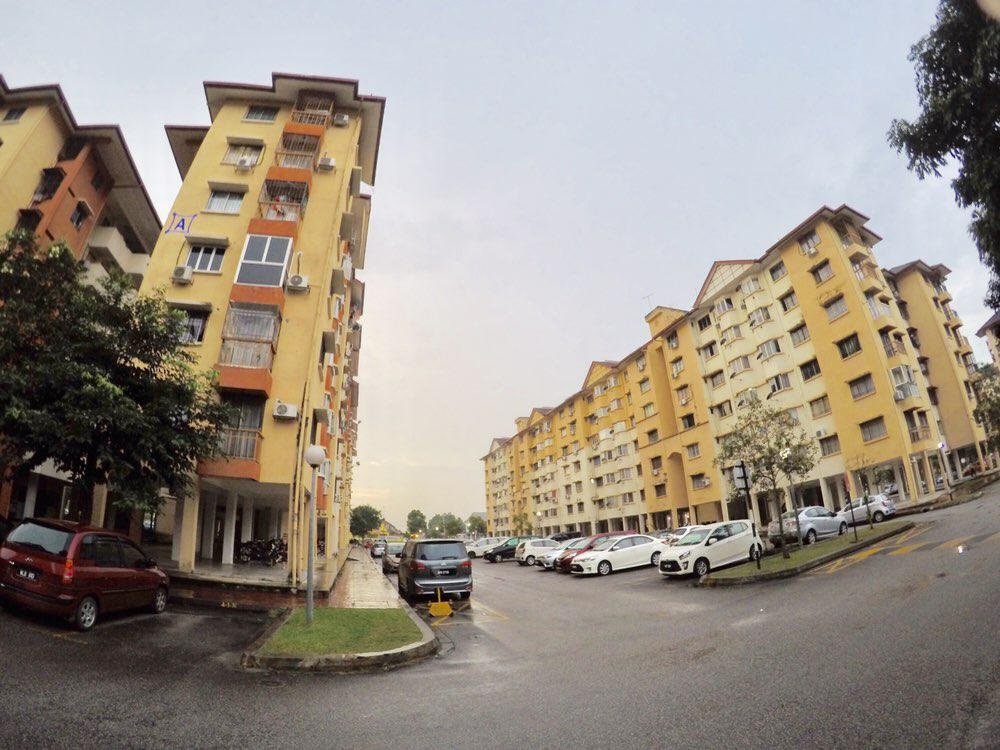 Pangsapuri Carlina